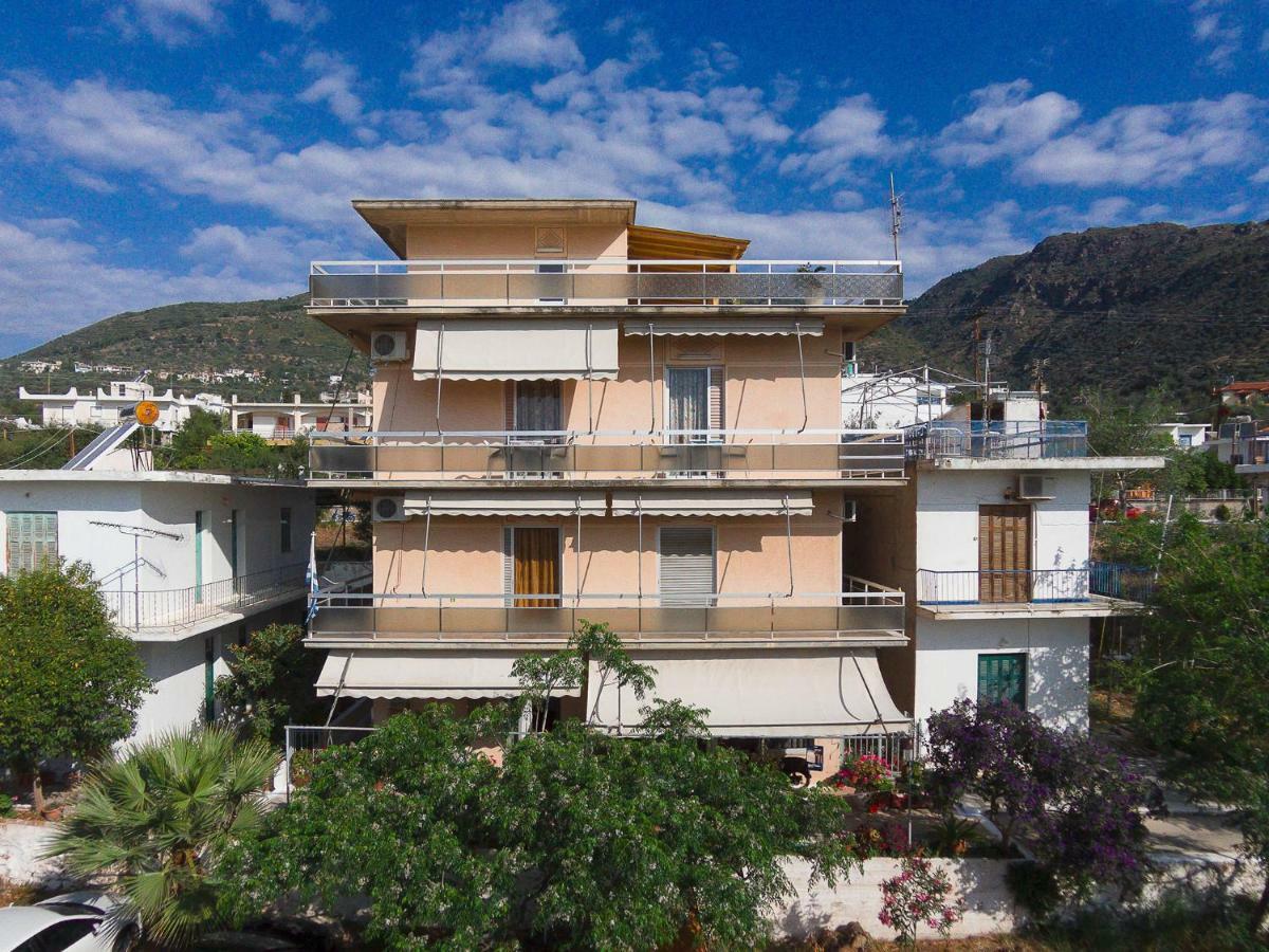 Pension Vienna Μέθανα Εξωτερικό φωτογραφία